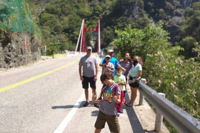 2025 Taroko Gorge Tour Excellent Cultural Stories , 8 Hours - Sakur Trail in Hualien City: A Quick Walk With Meaning