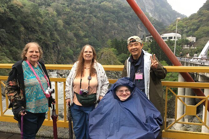 2025 Taroko Gorge Tour Excellent Cultural Stories , 8 Hours - What 8 Hours Really Means: Walking Time, Comfort, and Food Planning