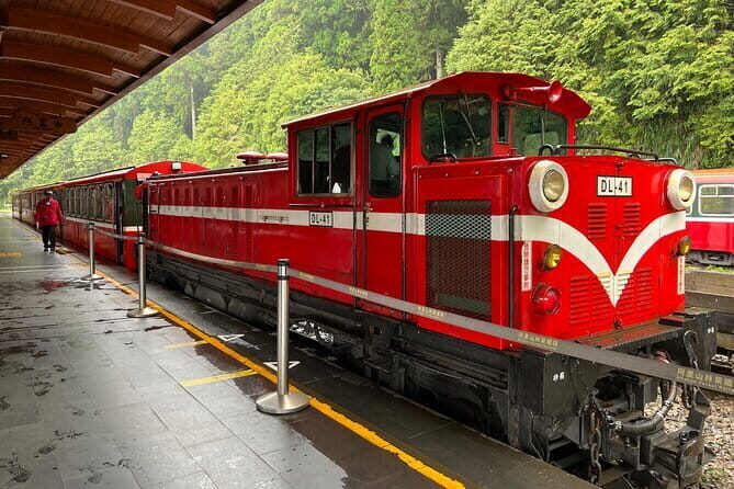 Alishan, Sun Moon Lake, Taichung Three Days Tour from Taipei - Price and Value: What Your $457.60 Actually Buys