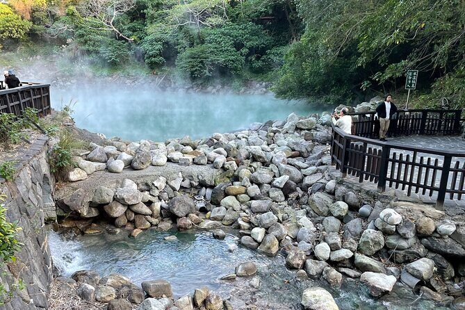 Beitou and Yangmingshan Day Tour from Taipei - Yangmingshan National Park: fumaroles, lava terrain, and the Quiet Park vibe