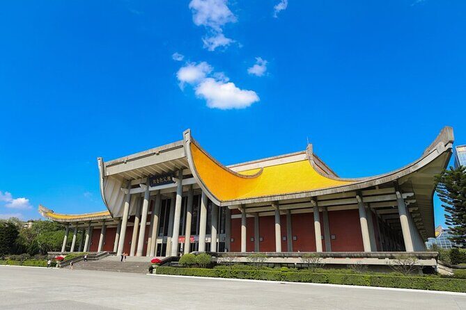 Best E-bike Cycling Tour in Taipei - Includes Local Food & Drinks - Getting Around Taipei on a Premium E-bike Feels Effortless