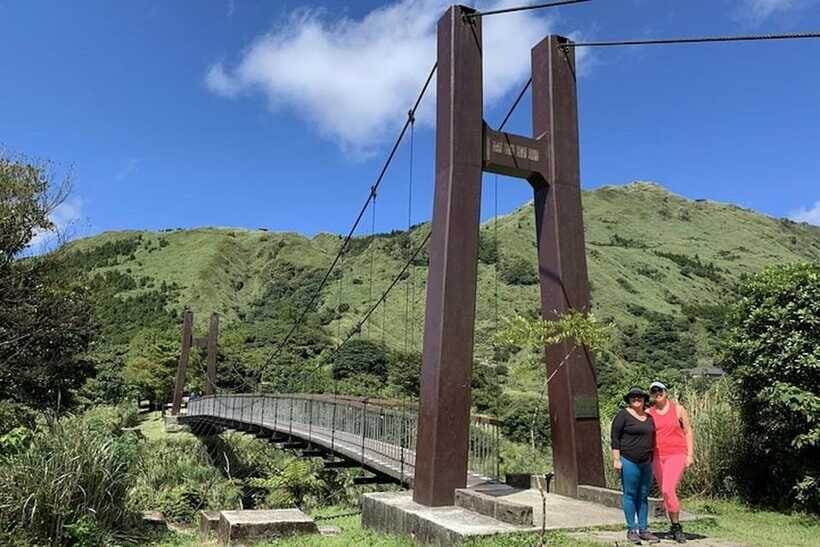 From Taipei: Beitou & Yangmingshan Private Day Tour - Yangmingshan Flower Clock: photos, breeze, and a little whimsy