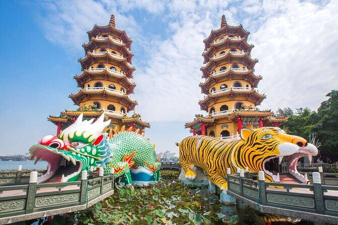 Full-Day Private Guided Tour in Kaohsiung Port Shore - Getting around: comfort, timing, and what you’ll actually feel
