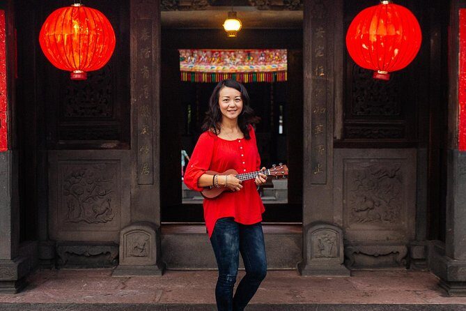 Highlights & Hidden Gems With Locals: Best of Taipei Private Tour - Datong District Streets and a Bubble Tea Stop That Feels Local
