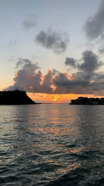 Kaohsiung Private Tour - Discover Local Hidden Gems - Glory Pier walk: the waterfront stretch that sets the mood