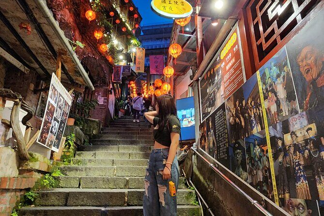 Keelung port pick up day tour ( private group) - Jiufen Old Street: Gold-Mining Memories and Snack-Hunting Time