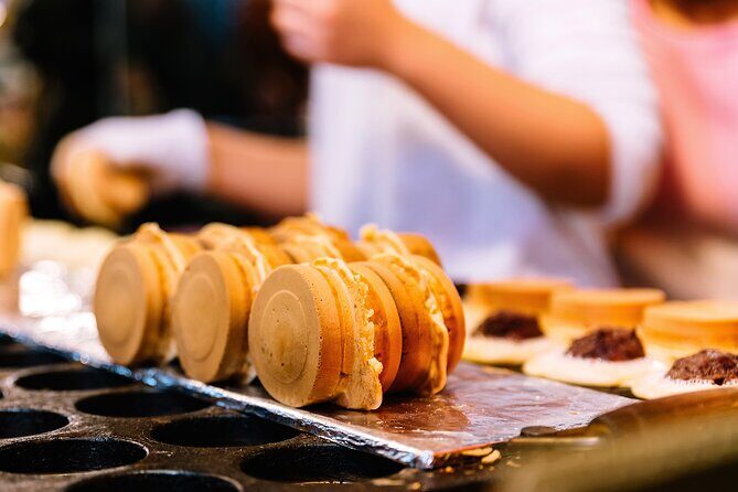 Keelung Shore Excursions: Private 6-Hour Taipei City Adventure! - Bopiliao Historic Block: Wanhua’s Qing-Era Street Feel