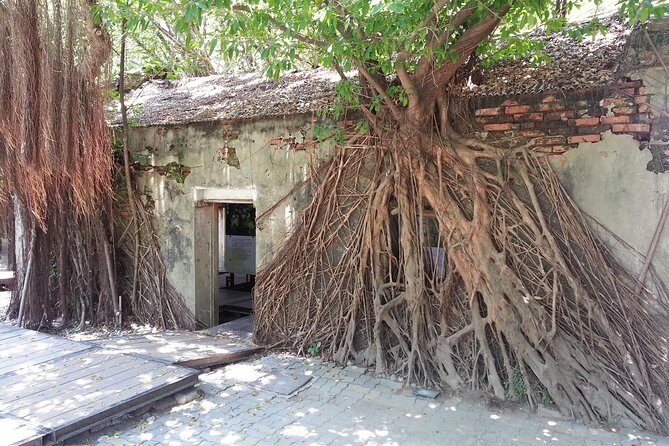 Private 3-Day Southern Taiwan Tour (Tainan, Kaohsiung, Kenting) - Tainan: Chihkan Tower, Anping Fort, and Tree House in one focused old-capital day