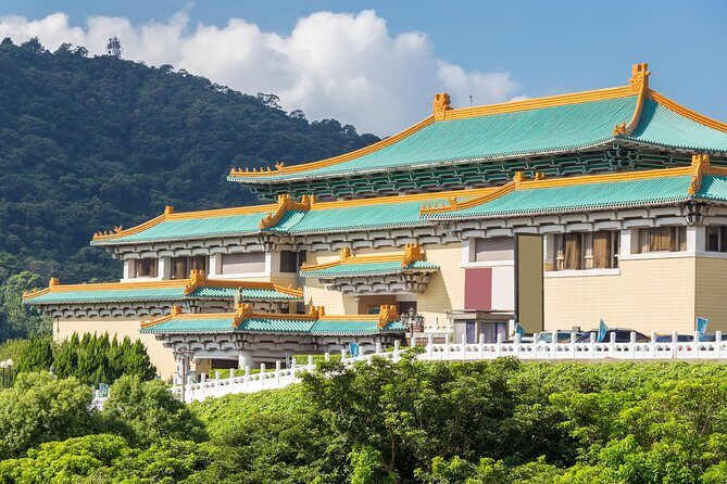 Private Car: 8 Hour Highly Customized Taipei City Exploration! - Customization: how to steer the day like a local