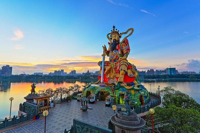 Private Classic Kaohsiung Day Tour - A practical pacing guide for your 8-hour day