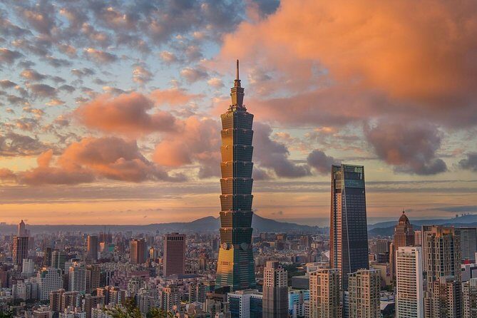 Private Custom Taipei Airport Layover Tour - Key highlights worth clocking