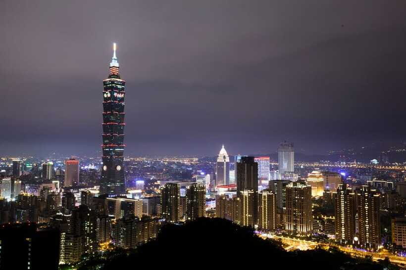 Private Night Tour: Taipei City Highlights - Who this private night highlight tour suits best