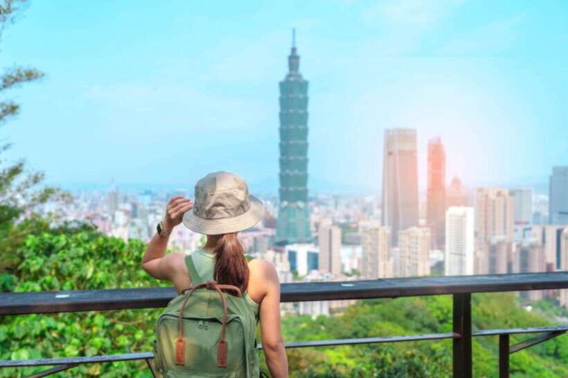 Private Taipei City Layover Tour from TPE Airport - Timing reality: why 6–8 hours feels right (or tight)