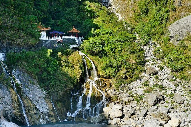 Private Taroko Gorge National Park Day Tour - The Eternal Spring Shrine: A Memorial Built Into the Road Story