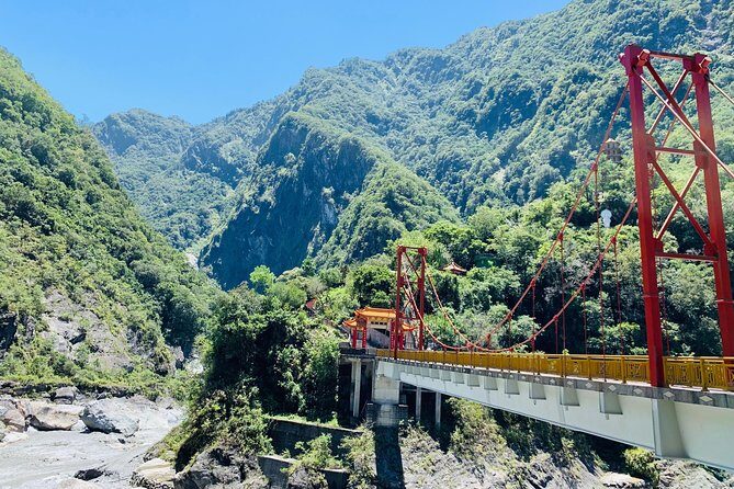 Private Taroko Gorge National Park Day Tour - Qixingtan Beach: The Coast Stop That Changes the Mood