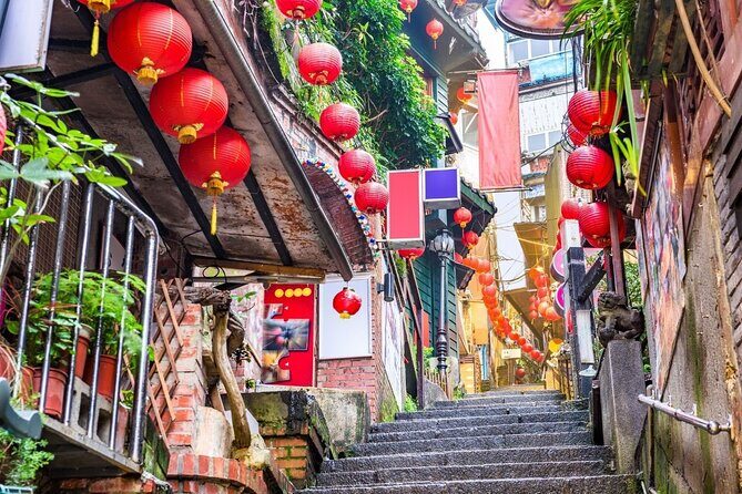 [Private] Yehliu, Jiufen & Shifen from Taipei with Pickup - Jiufen Old Street: Gold-Mining Nostalgia on a Hill-Town Stairway