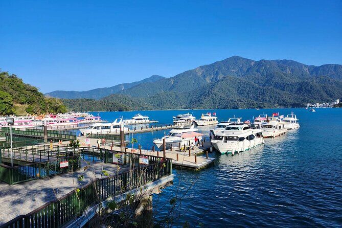 Round Trip Sun Moon Lake Private Tour from Taipei - Getting to Sun Moon Lake: the 2.5-hour Taipei-to-lake rhythm