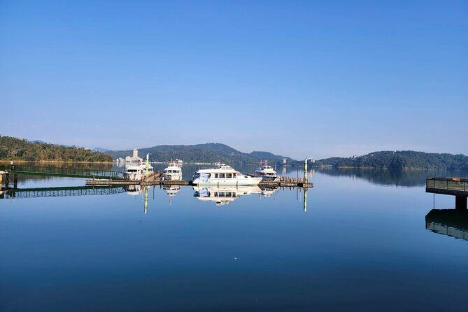 Round Trip Sun Moon Lake Private Tour from Taipei - Private car comfort: what comes with the ride