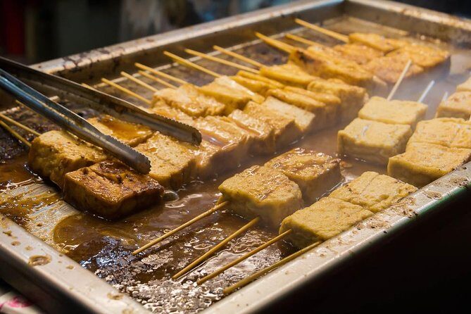 Sip & Savor: Maokong Tea & Shenkeng Stinky Tofu Private Day Tour - What you’ll spend extra on (and how to budget like a local)