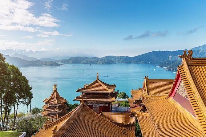 Sun Moon Lake 1-Day Leisure Tour from Taipei - What to pack for a lake day from Taipei