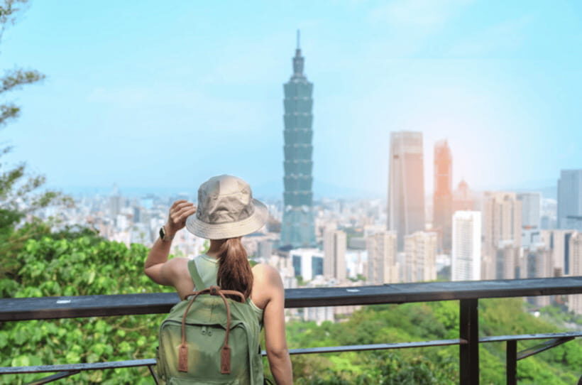 Taipei: City Highlights Private Sightseeing Tour with Guide - How This 8-Hour Private Route Feels When You’re in Taipei