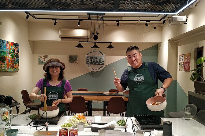 Taipei Cooking Class & Market Adventure in Historic Dadaocheng - The 3-hour rhythm: street walk, market tastes, then hands-on cooking