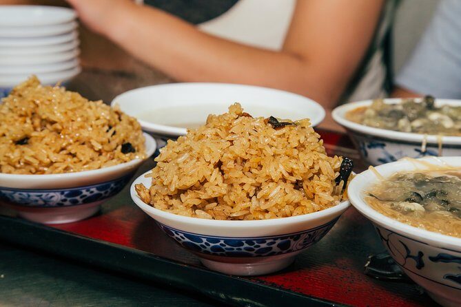 Taipei Food Tour: Night Market & Convenience Store(Food Included) - Comfort tips so you enjoy every bite