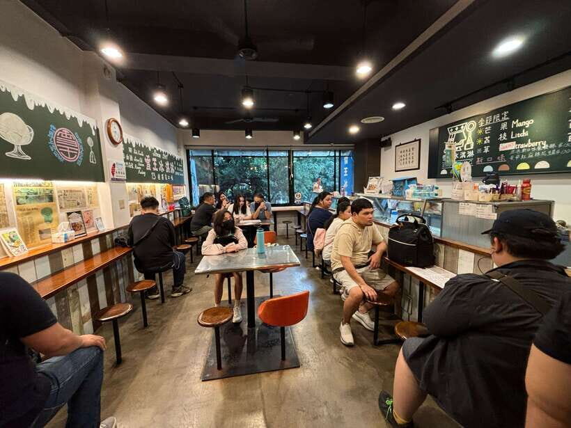 Taipei Foodie + History Walking Tour - Key Highlights You’ll Actually Feel on This Walk