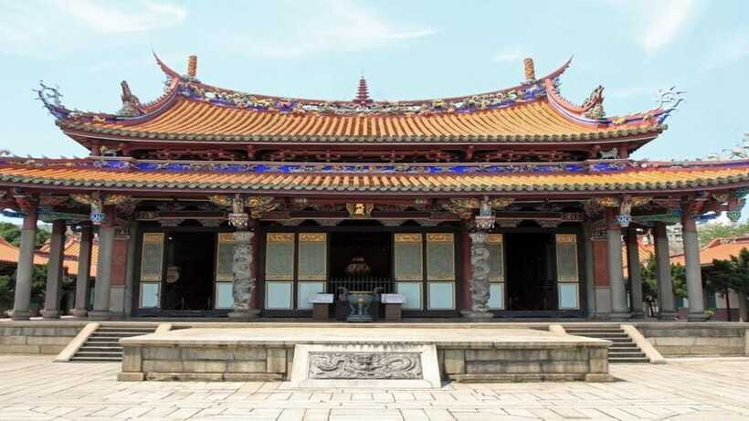 Taipei: Highlight Attractions Walking Tour - What the guide adds: tailoring, language, and real help