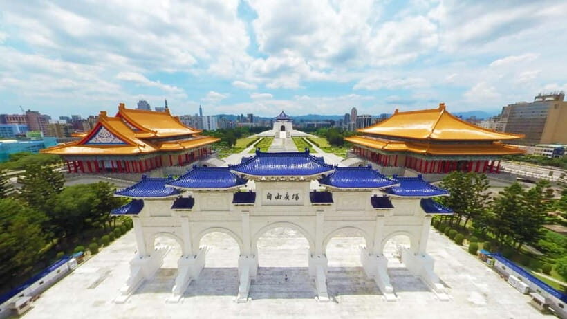Taipei: Morning City Tour with National Palace Museum Entry - Chiang Kai-shek Memorial Hall and the Guard Change Moment