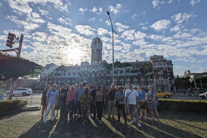 Taipei Old Town - Taiwan Introduction Walking Tour (Tip-Based) - Meeting at NTU Hospital Station and getting your bearings