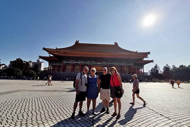 Taipei: Private Car Charter Tour - Longshan Temple: your first taste of Taipei’s cultural rhythm