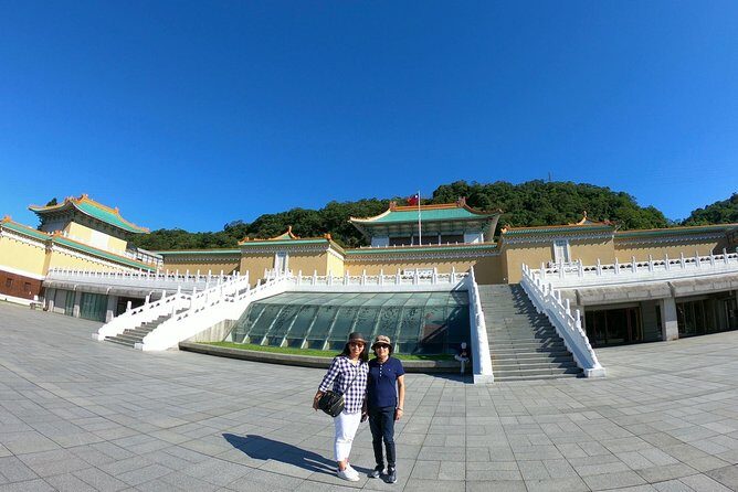 Taipei: Private Car Charter Tour - Ximending: your built-in break for street food, shopping, and recharge