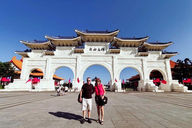 Taipei: Private Car Charter Tour - Pick-up options: hotels, TPE Airport, and Keelung Cruise Terminal