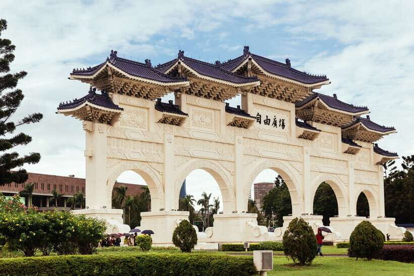Taipei: Private Tour with Locals – Highlights & Hidden Gems - Price and value: what you’re really paying for