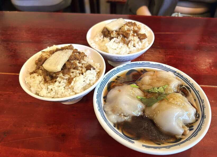 Taipei: Street Food & Hidden Eats Night Market Food Tour - How a 3-hour street-food tour in Taipei actually helps