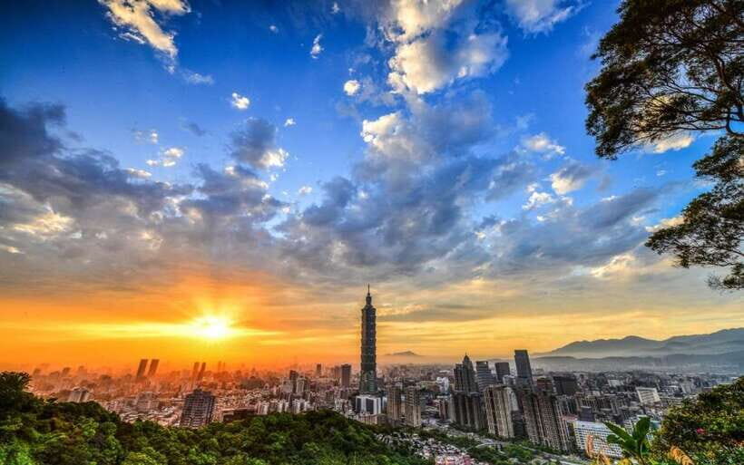 Taipei: Taipei 101 Observatory Deck Entry Ticket - Ticket Redemption at 5F: Standard vs Fast Track, and How Not to Waste Time