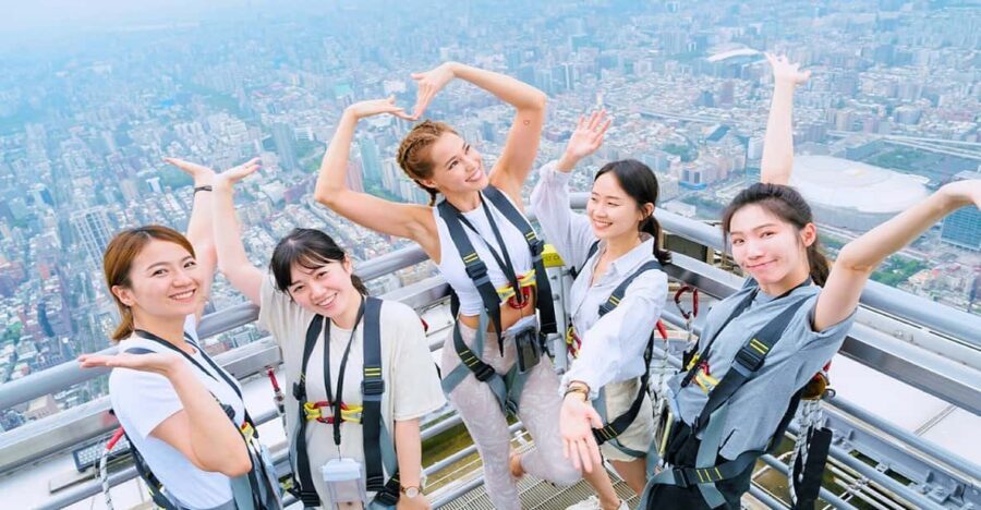 Taipei: Taipei 101 Observatory - Skyline 460 Cloud Walk - Should You Book Skyline 460?