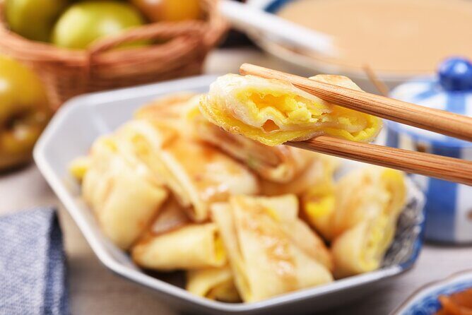 Taipei Touchdown: Make the Most of Your 6-Hour Layover - Dihua Street: Food, Quick Shopping, and Taipei Real Life