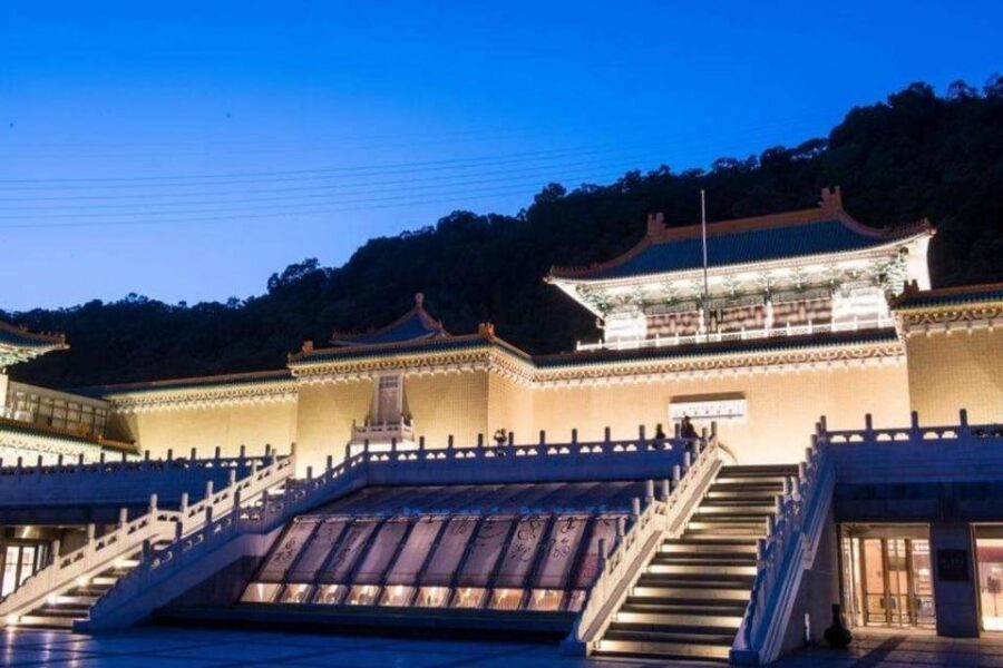 Taipei: Unlimited FunPass - Transports & Attractions Pass - Yangmingshan, Tamsui, and Heping Island Park: the nicer pace