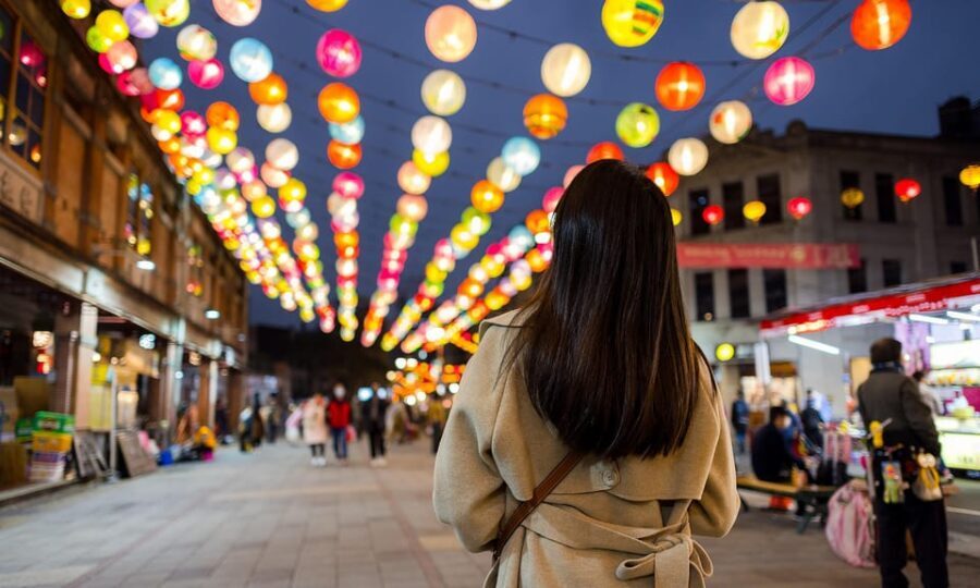 Taiwan Taipei: 8-Hour Customized Taipei City Exploration! - Street-food time in Dadaocheng-style areas
