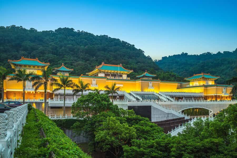 Taiwan Taipei: 8-Hour Customized Taipei City Exploration! - Muslim-friendly support that goes beyond a checklist