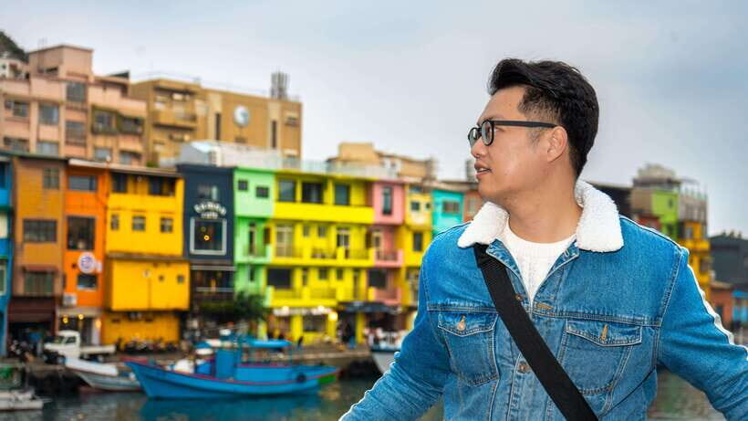Taiwan Taipei: Private Photoshoot with Taiwan Photographer - Best for Solo Travelers, Couples, Besties, and Families