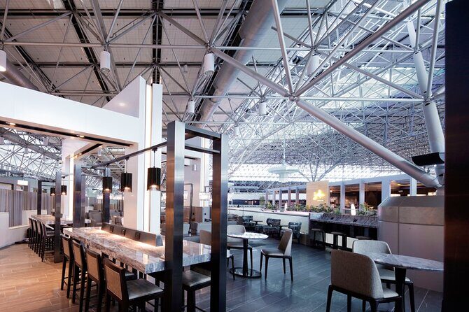 Taiwan Taoyuan International Airport Plaza Premium Lounge - Taiwan Taoyuan Plaza Premium Lounge: what you’re really buying