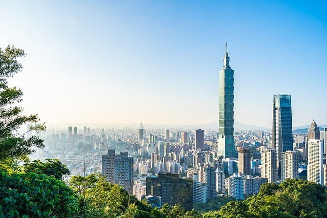 Taiwan TST : Taipei / Taoyuan Airport Pick-up or Drop-off - Private Transfer for Your Group: Less Stress, More Control
