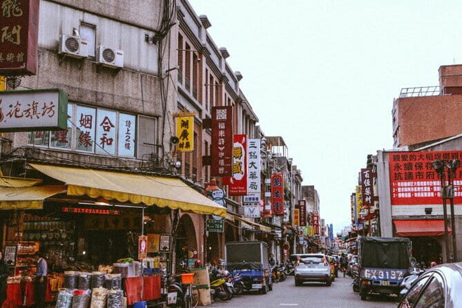Vintage Taipei - Best of Taiwan & Sunset Walking Tour (Tip-based) - Key highlights you’ll actually care about