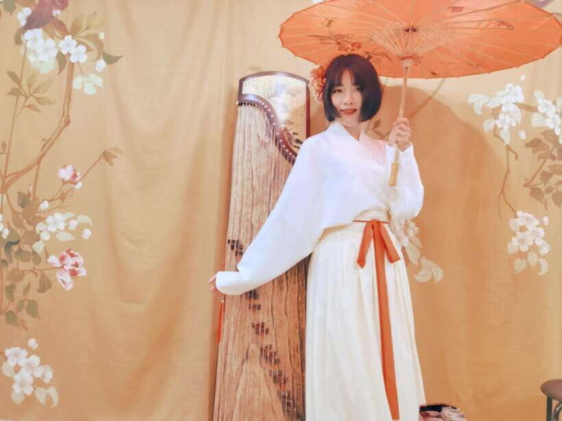 Wear Hanfu and play guzheng - Who This Workshop Suits Best (and Who Might Want to Skip)