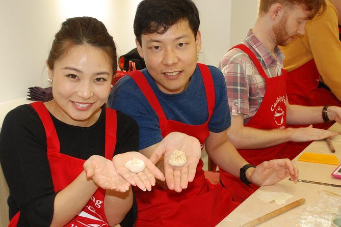 Xiao Long Bao, Chicken vermicelli with mushroom and sesame oil, Tofu strips salad, Bubble milk tea. Taiwan Traditional Delicacies Experience-A (Taipei Cooking Class) - Xiao Long Bao: The Skill Lesson Behind Taipei Dumpling Culture
