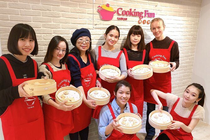 Xiao long bao, Pork thick soup, Bubble milk tea. (Taiwan Cooking Class)-B - Learning with Vivian and her team: small group energy