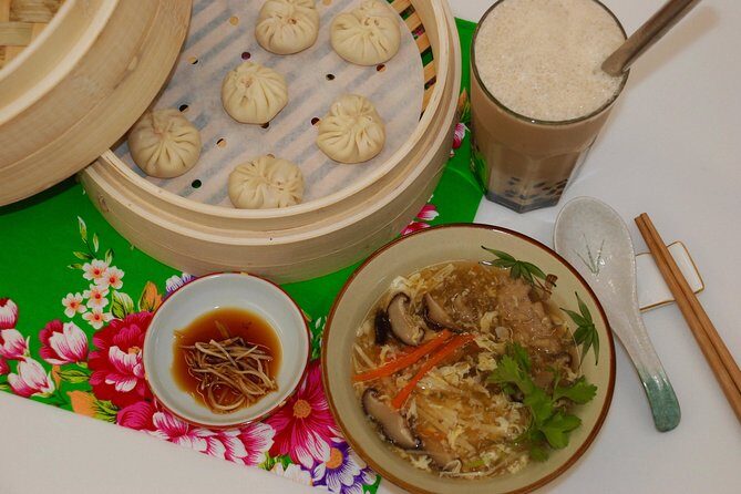 Xiao long bao, Pork thick soup, Bubble milk tea. (Taiwan Cooking Class)-B - Price and logistics: is $65 good value in Taipei?